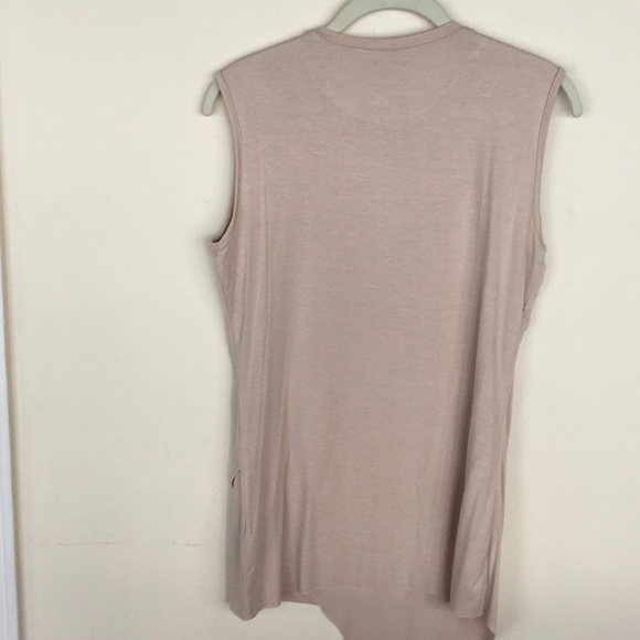 Harve Bernard raw hem Asymmetrical Muscle Tee - Picture 6 of 6